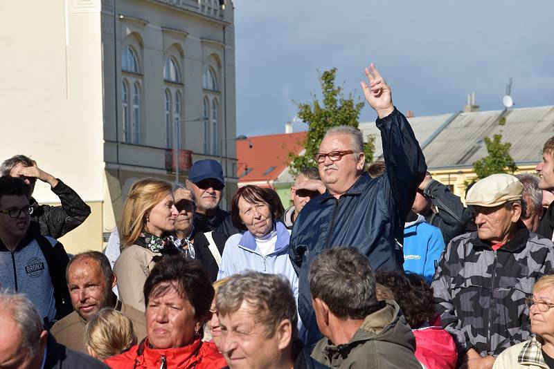 Prezident Miloš Zeman na návštěvě Kojetína - setkání s občany