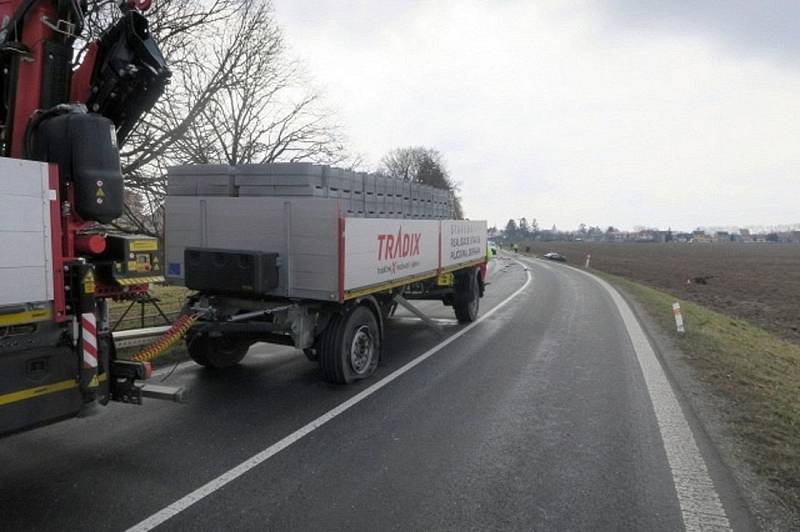 Havárie peugeotu u Tovačova, 19. března 2021