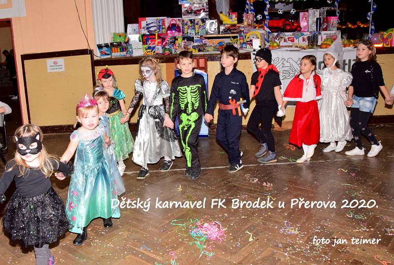 Děti v Brodku u Přerova si užily karneval