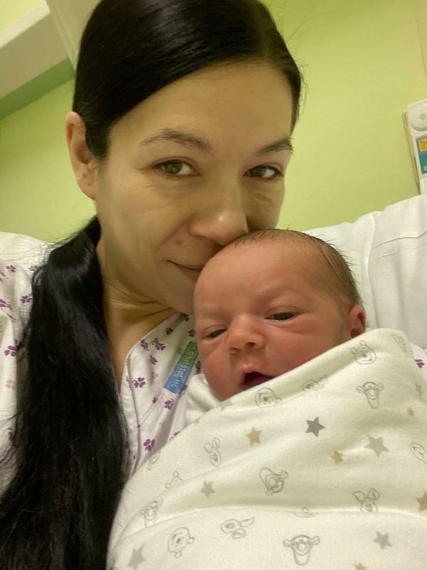 Prvním miminkem, které se narodilo v přerovské porodnici na Nový rok, je malý Ondra.