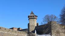 I v mrazech se lidé rozhodli pokořit hrad Helfštýn. Na čtyřicátém ročníku novoročního výšlapu se jich nakonec sešlo 1964. Letošní ročník se nesl v duchu vzpomínek na Marcelu Kleckerovou.