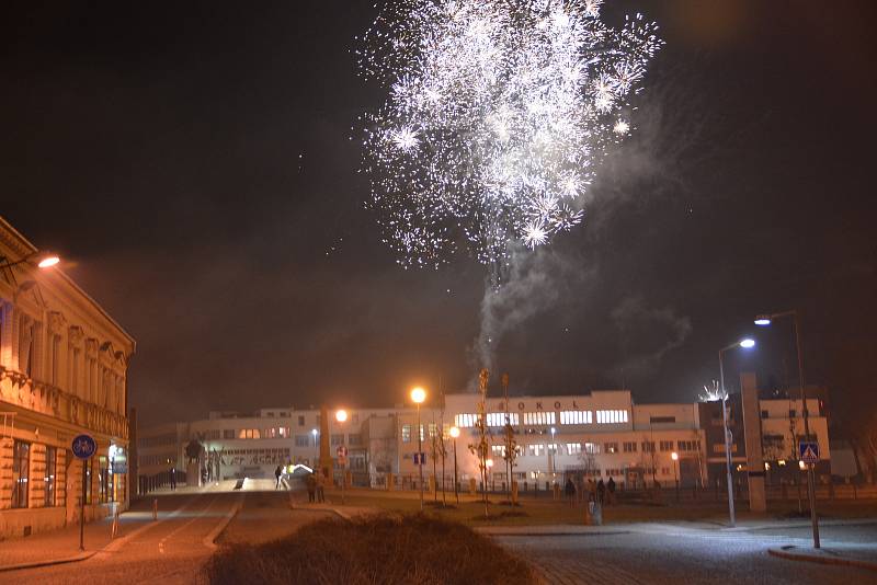 Přerov vstoupil do nového roku 2019 bez větších oslav na náměstí a centrum města bylo téměř vylidněné.