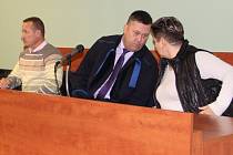 Soud začal rozplétat okolnosti útoku na skupinu romských dětí, ze kterého byl obžalovaný manželský pár z Přerova