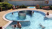 Přerovský venkovní bazén v létě 2020