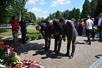 Na Švédských šancích uctili památku zavražděných karpatských Němců