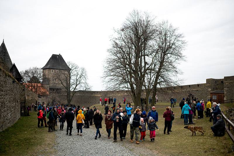 44. ročník novoročního výstupu na hrad Helfštýn. 8. ledna 2022.