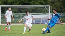 Fotbalisté Přerova (v modrém) v přátelském utkání s 1. HFK Olomouc