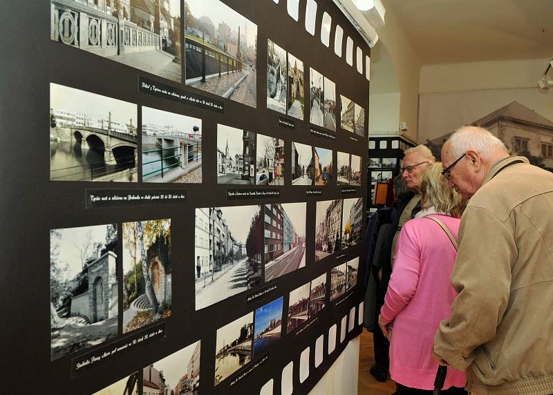 Přerovská fotografka Iveta Juchelková vystavuje své nevšední snímky v Galerii Konírna v Lipníku nad Bečvou. Expozice má  název Ženy v odstínech šedi.