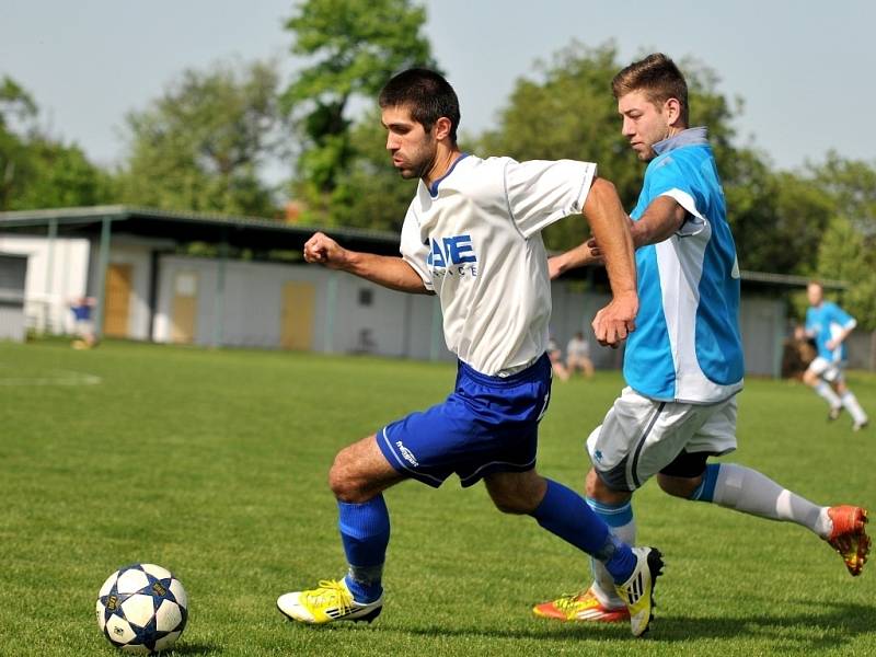 FC Želatovice (v modrém) vs. FKM Opatovice/Všecho­vice. 