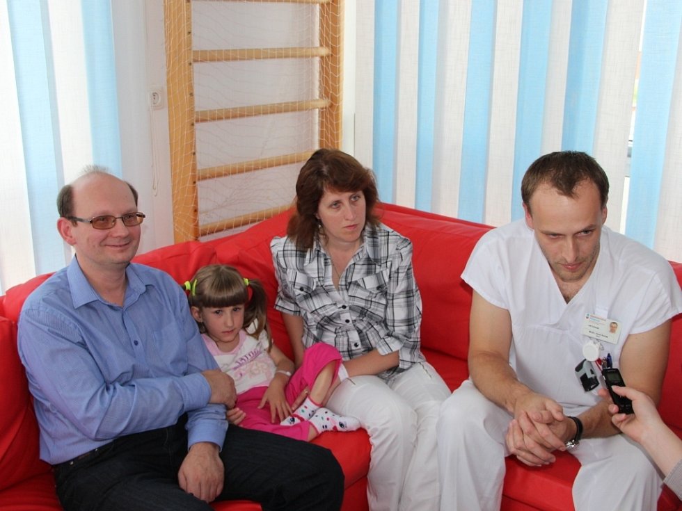 Rodina Hambálkova věří, že Verunka po operacích bude žít normální život