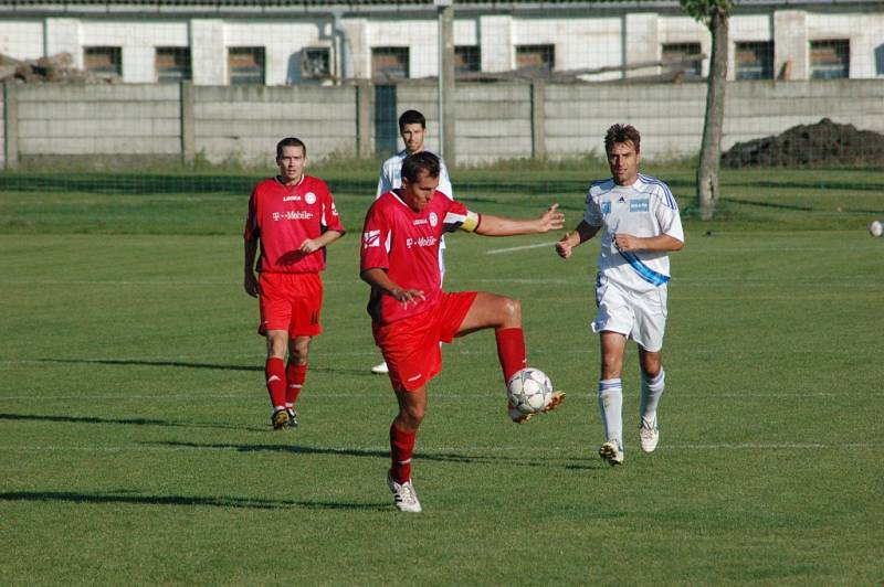 Želatovice (v červeném) vs. Šternberk