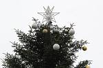 Zdobení vánočního stromu na Masarykově náměstí v Přerově. 22.11.2021