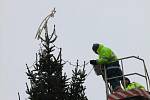 Zdobení vánočního stromu na náměstí T. G. Masaryka v Přerově