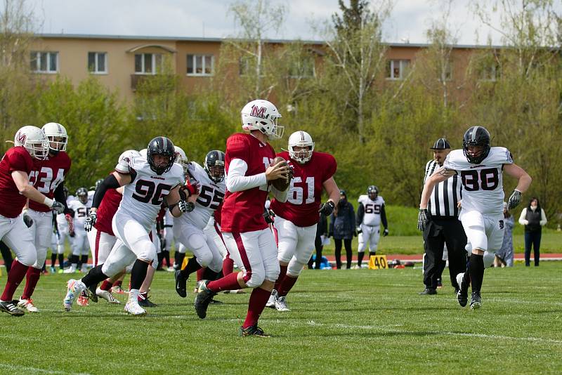 Přerovští Mammoths (v červeném) proti Vysočině Gladiators