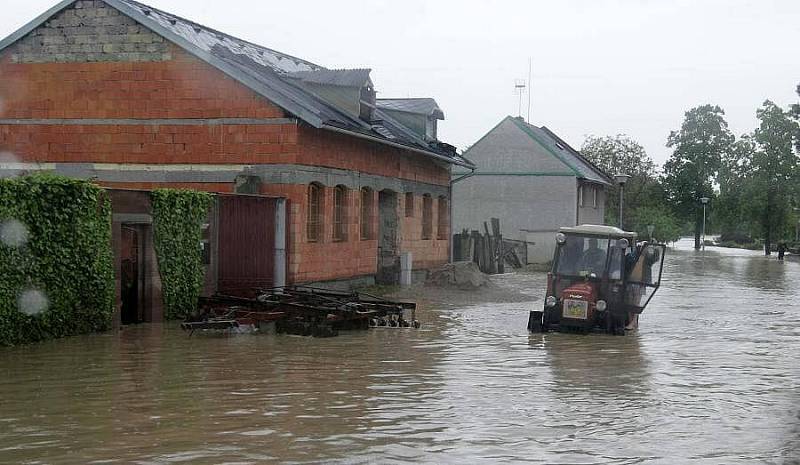 Zatopené Troubky, 18. května 2010 odpoledne