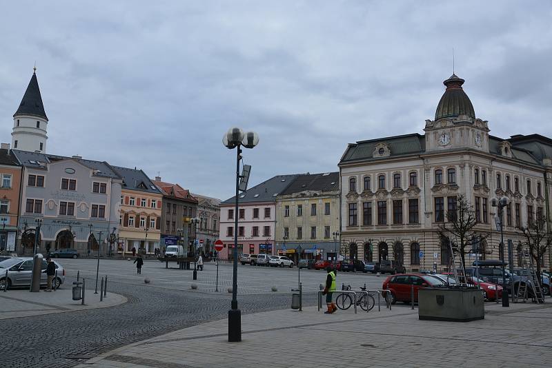 V Přerově mají při výběru názvů ulic z čeho vybírat - a do díky celé řadě osobností, které se zde narodily - k rodákům patří Jan Blahoslav, František Rasch, ale také Karel Janoušek nebo Josef Kainar.