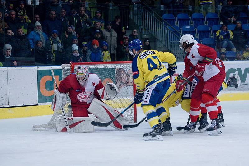 Zubři (ve žlutém) se s rokem 2019 rozloučili výhrou 4:1 nad Slavií Praha