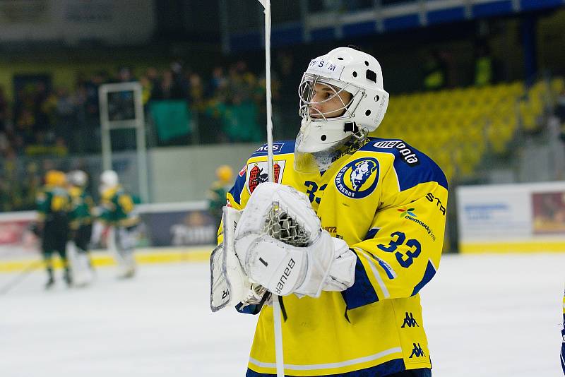 Hokejisté Přerova (ve žlutém) i počtvrté v sezoně 2017/2018 porazili Vsetín.