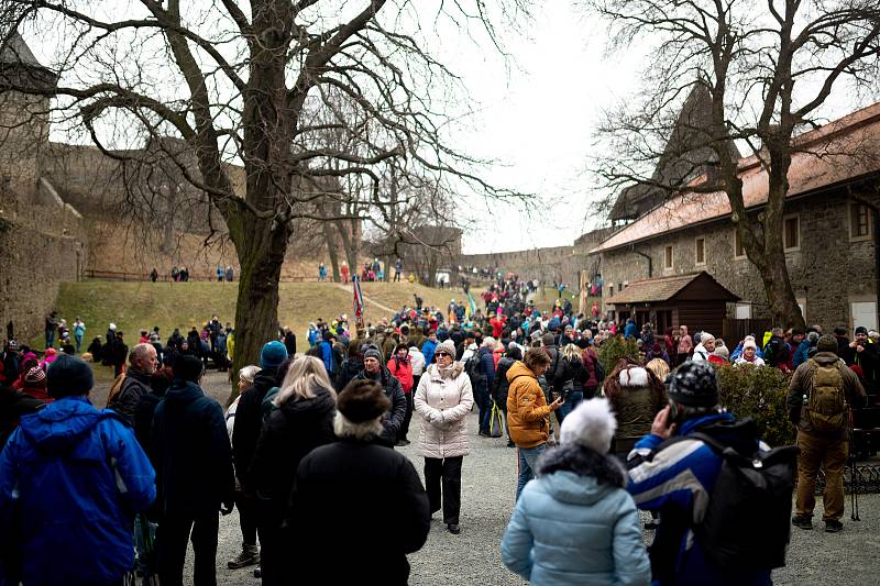 44. ročník novoročního výstupu na hrad Helfštýn. 8. ledna 2022.
