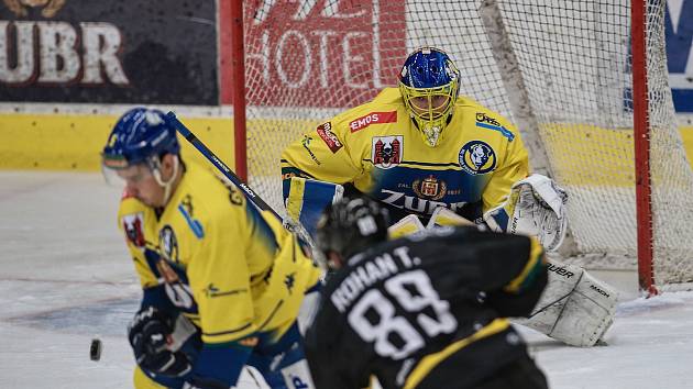 Hokejisté Přerova ve 23. kole Chance ligy padli se Sokolovem 1:2 po prodloužení. Michal Postava