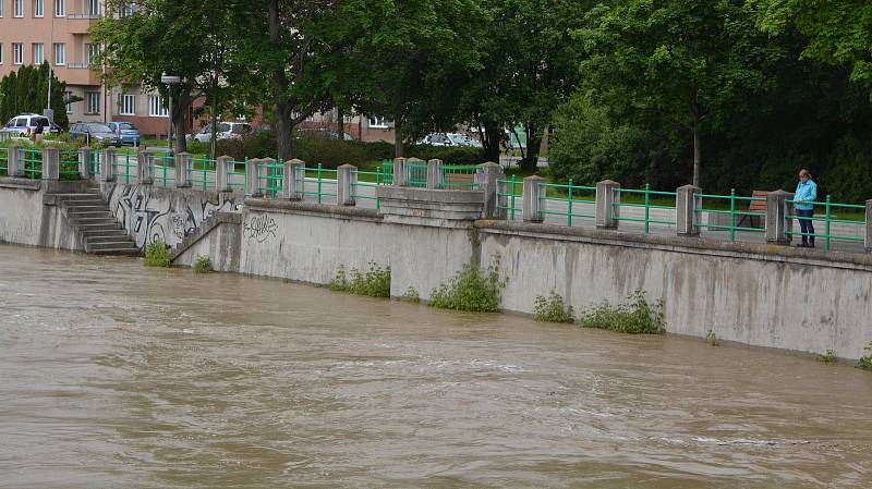 Řeka Bečva v Přerově ve čtvrtek 23.5.2019 ráno