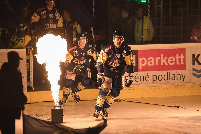 Hokejisté Přerova ve čtvrtém čtvrtfinále play-off porazili v prodloužení Jihlavu. Tomáš Kudělka