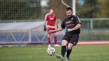 Fotbalisté Přerova (v bílém) porazili 1. HFK Olomouc.