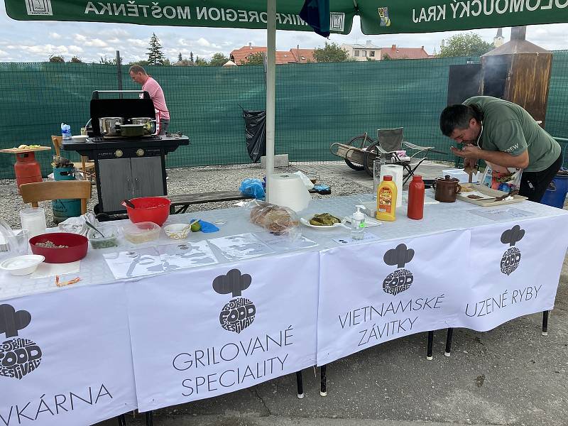 Nultý ročník Football Food Festivalu ve Vlkoši