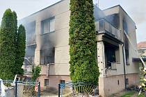 Takovou spoušť po sobě zanechal požár a výbuch rodinného domu, ke kterému došlo 13. května 2022 u v Lipníku nad Bečvou. Mladého muže zachránil duchapřítomný zásah kominíka Vojtěcha Šuby.