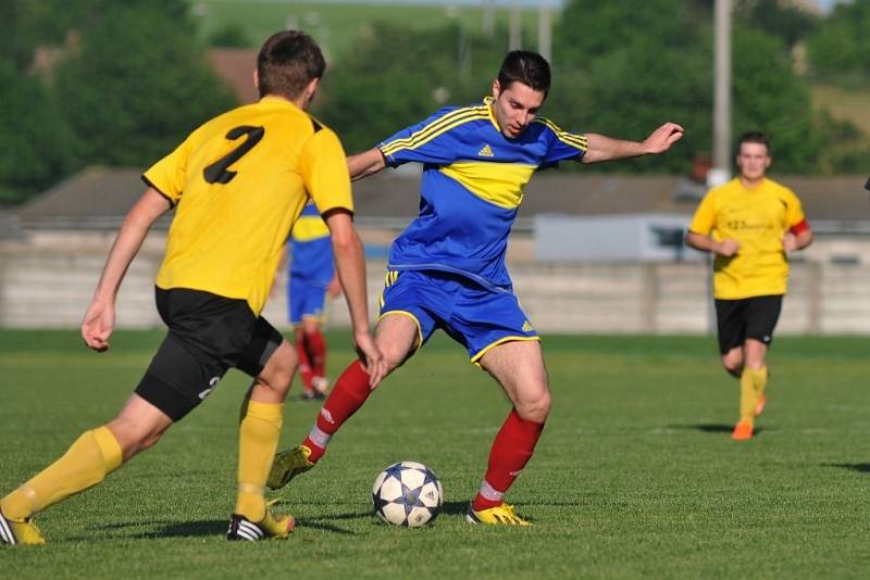 FC Želatovice (v modrém) – FK Nové Sady