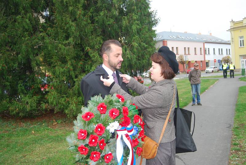 Den válečných veteránů si připomněli v neděli 11. listopadu na náměstí Františka Rasche v Přerově