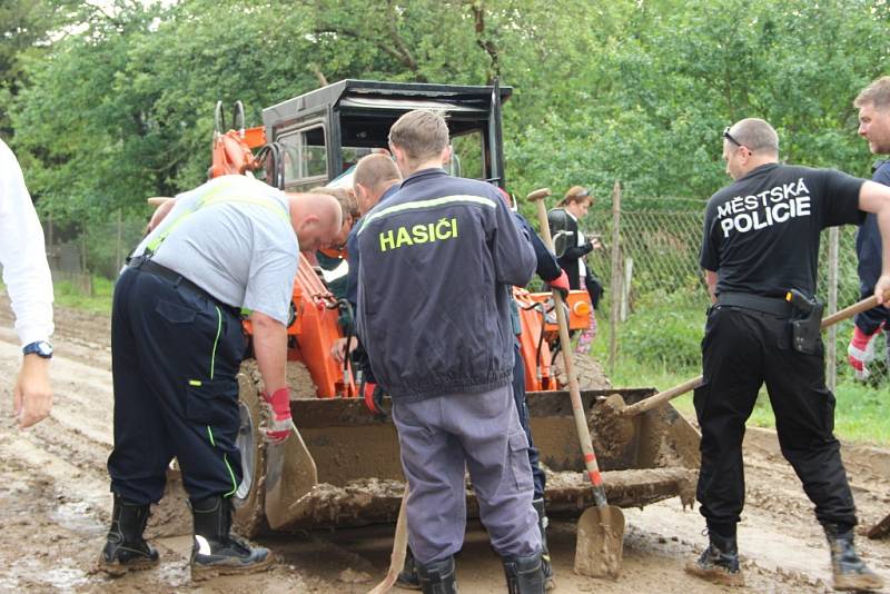 Následky přívalových dešťů v Žeravicích 