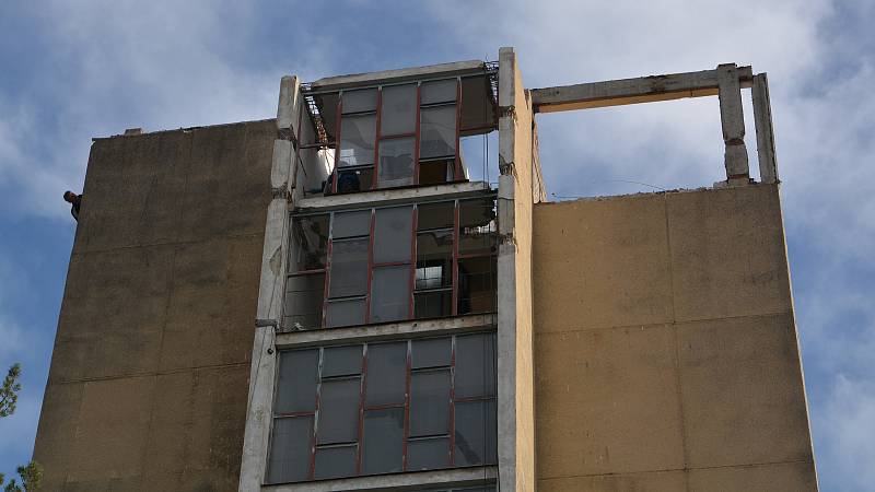 Demolice bývalé ubytovny Chemik v Přerově, 6. prosince 2019