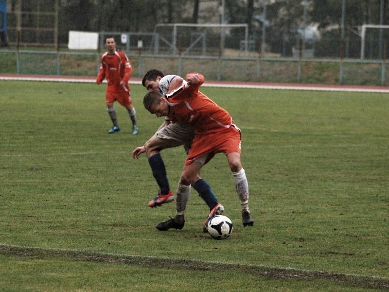 1.FC Viktorie Přerov (v bílém) vs. FK Mikulovice