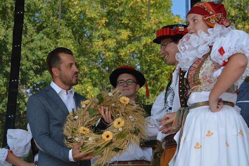 Okresní dožínky a celostátní výstava drobného zvířectva na přerovském výstavišti