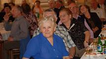 Setkání pětaasedmdesá­tiletých jubilantů s představiteli města se uskutečnilo v pondělí 22. dubna ve velkém sále Městského domu v Přerově
