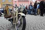 Tradičního Helfštýnského okruhu se zúčastnilo přes sto dvacet historických vozidel.