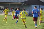 Fotbalisté Želatovic (v modrém) doma porazili Lutín 4:1.