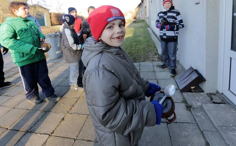 Svatoblažejská koleda v Dluhonicích