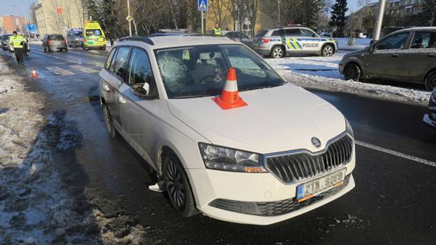 Nehoda na přechodu pro chodce v Přerově, pondělí 4. prosince 2023.