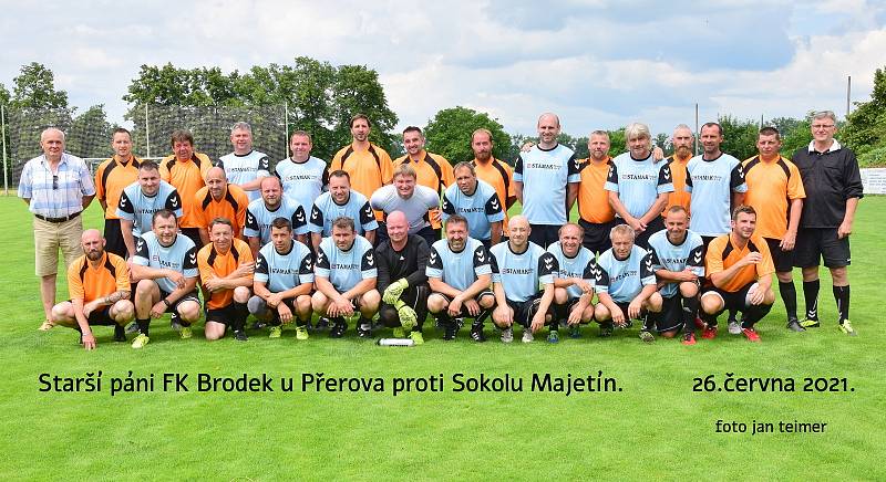 Utkání starých gard FK Brodek u Přerova - SK Lions Majetín.