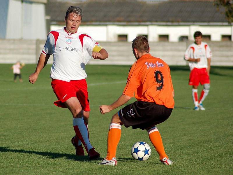 Želatovice proti Kozlovicím