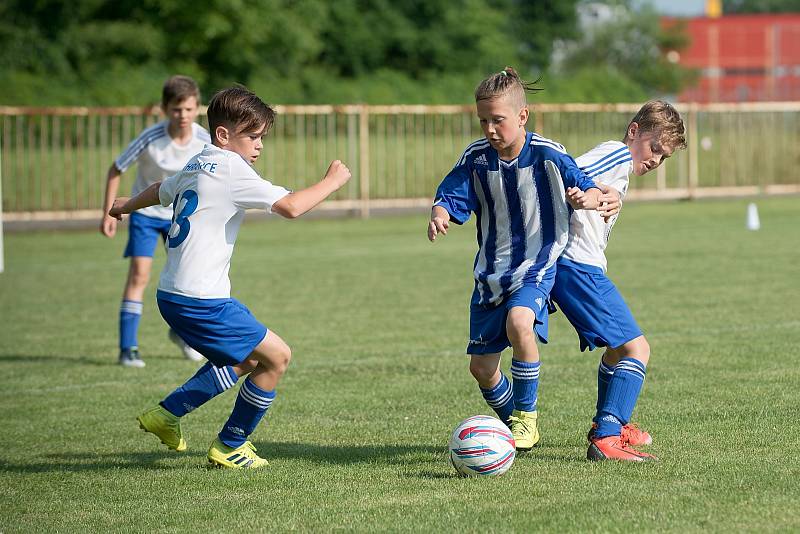 O pohár 1. FC Viktorie Přerov a ZŠ Za mlýnem bojovalo v Přerově 32 elitních družstev starších přípravek z celé republiky.