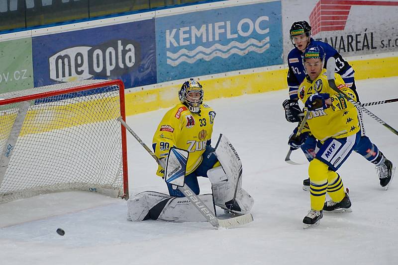 Hokejisté Přerova (ve žlutém) porazili Havířov 4:2