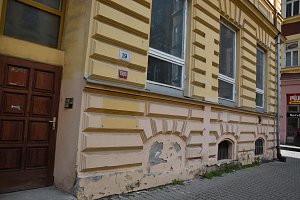 Bývalá Střední živnostenská škola v Přerově je na prodej.