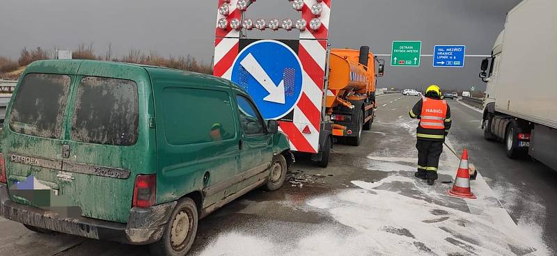 Nehody na D1 mezi Lipníkem a Hranicemi, 16. března 2021