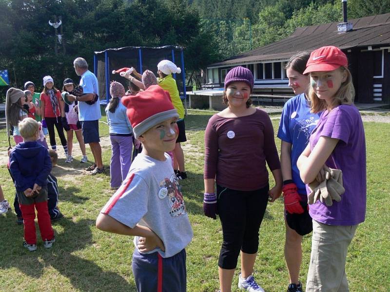 Mraveniště - pobytový tábor hranického Domečku ve Valašské Bystřici