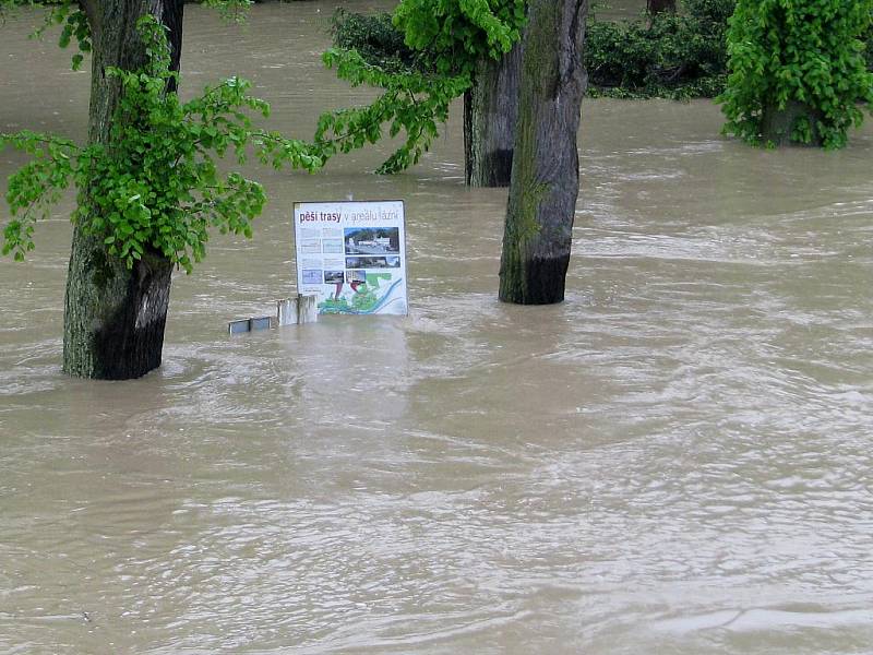 Povodně: pondělí 17. května lázně Teplice nad Bečvou po 18. hodině