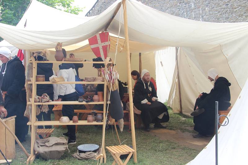 Festivalu vojenské historie na Helfštýně