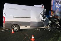 Policisté vyjížděli ve středu po půl šesté večer k tragické nehodě, která se stala na silnici mezi Černotínem a Miloticemi nad Bečvou.